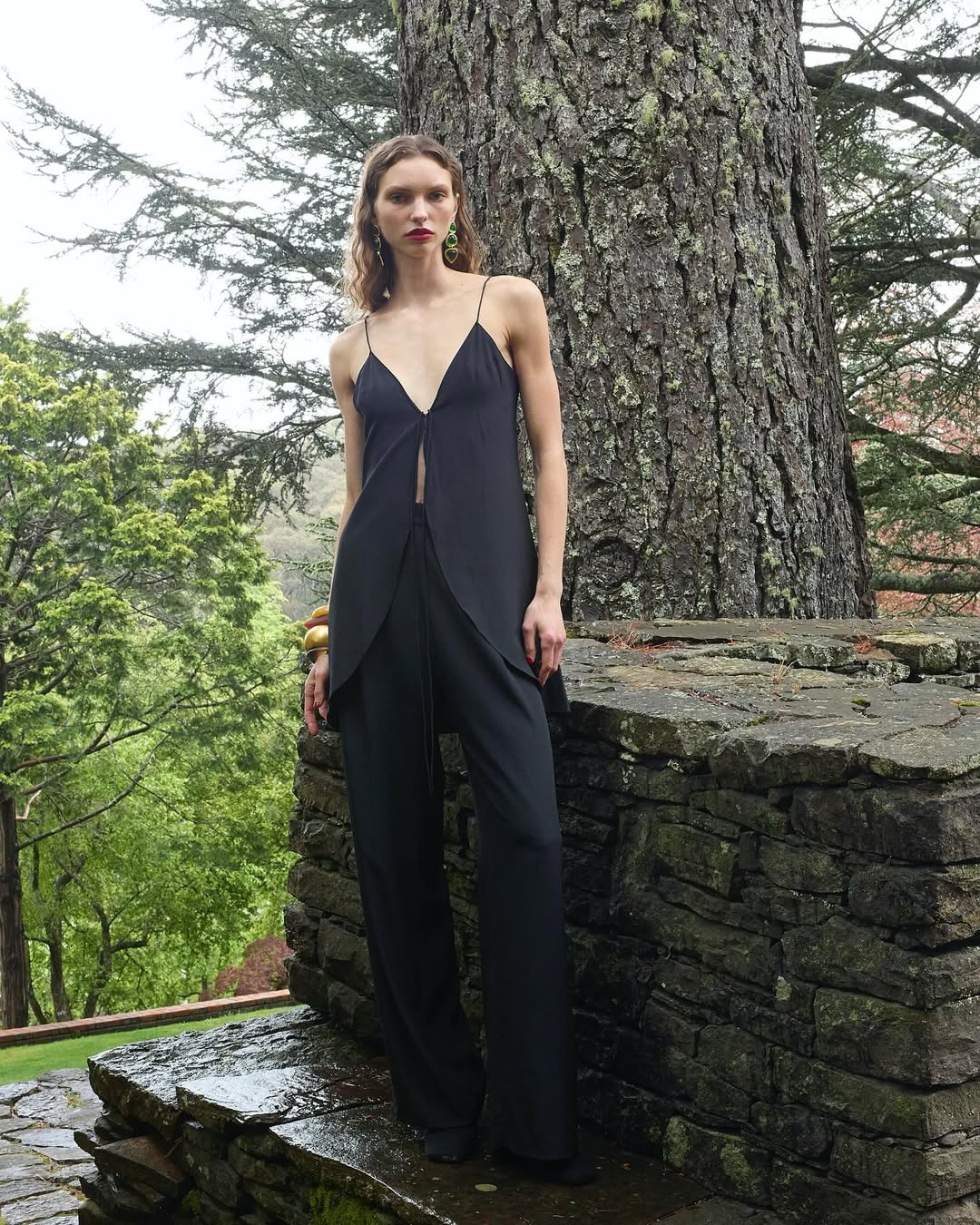 Elvira Pant in Black